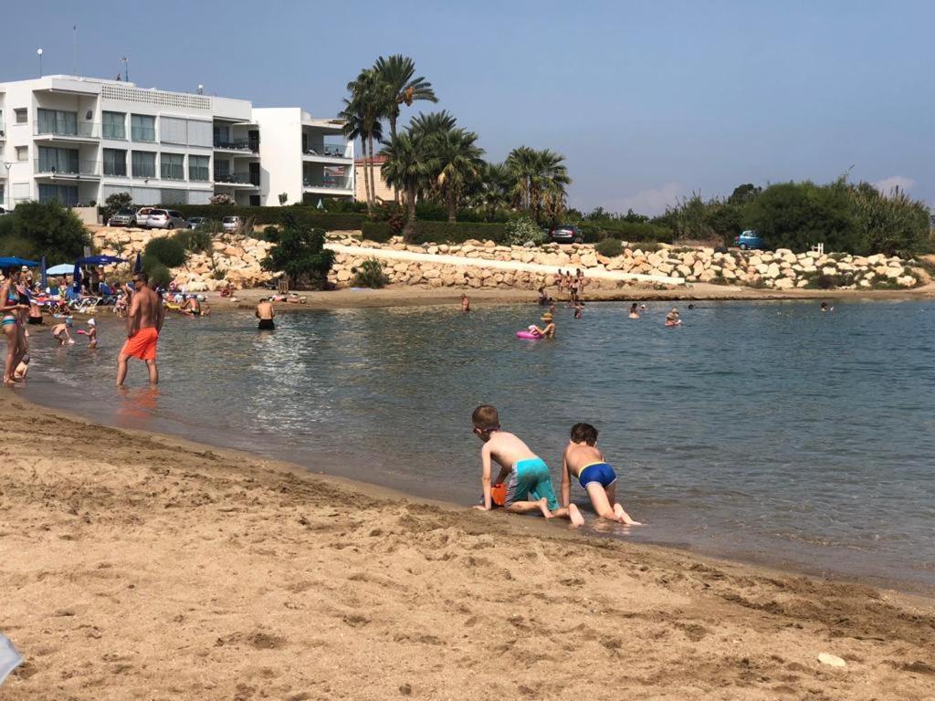 Trident Beach Apartment Протарас Экстерьер фото